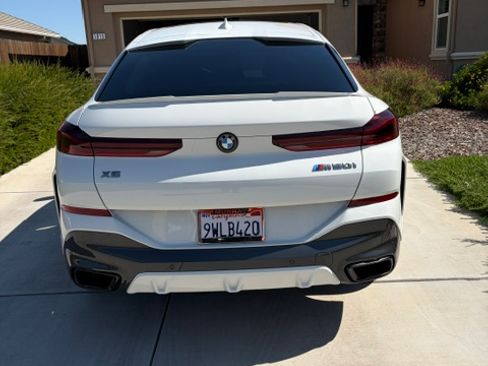 Used 2022 BMW X6 M50i w/ Executive Package AWD/4WD image 6