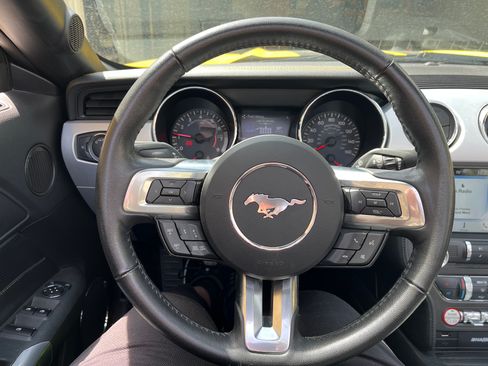 Used 2016 Ford Mustang GT Premium w/ Equipment Group 401A RWD image 11