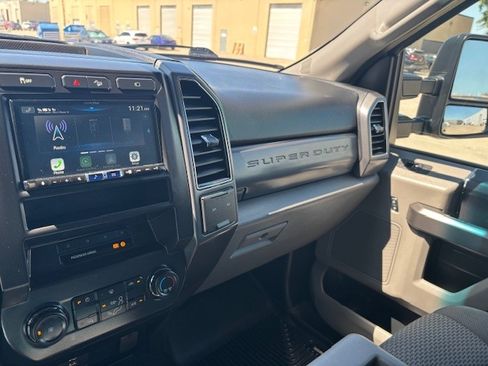 Used 2019 Ford F250 XLT w/ XLT Value Package image 23