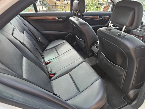 Used 2010 Mercedes-Benz C 300 4MATIC Sedan image 13