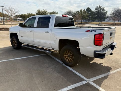 Used 2018 Chevrolet Silverado 1500 LT w/ Texas Edition image 8