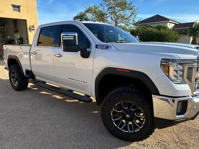 Used 2020 GMC Sierra 2500 SLT w/ SLT Premium Plus Package