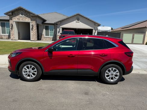 Used 2023 Ford Escape Active w/ Tech Pack #1 image 9