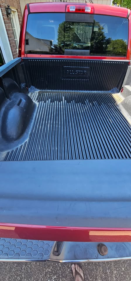Used 2009 Dodge Ram 1500 Truck SLT RWD image 6