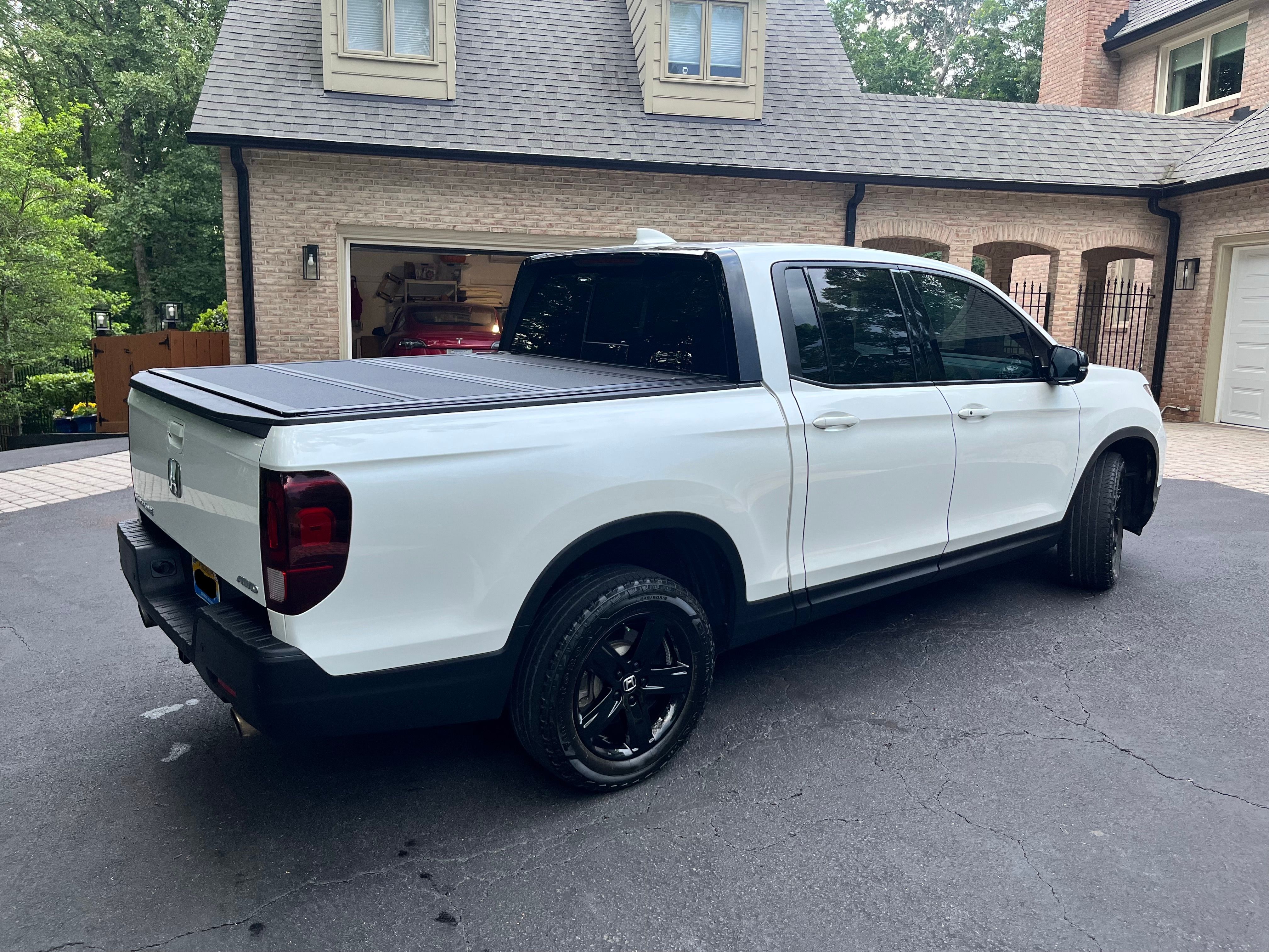 Used 2022 Honda Ridgeline Black Edition image 5