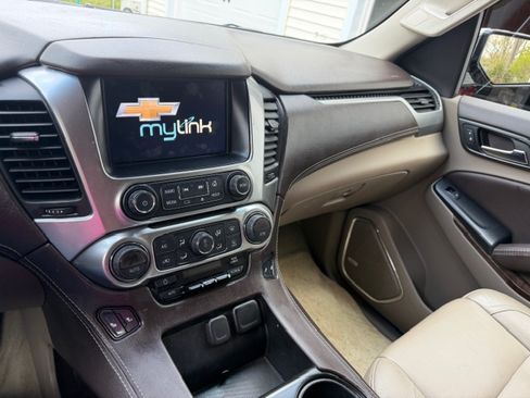 Used 2016 Chevrolet Suburban LT AWD/4WD image 10