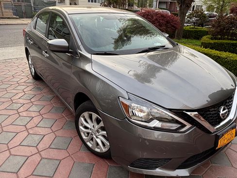 Used 2019 Nissan Sentra SV FWD image 8