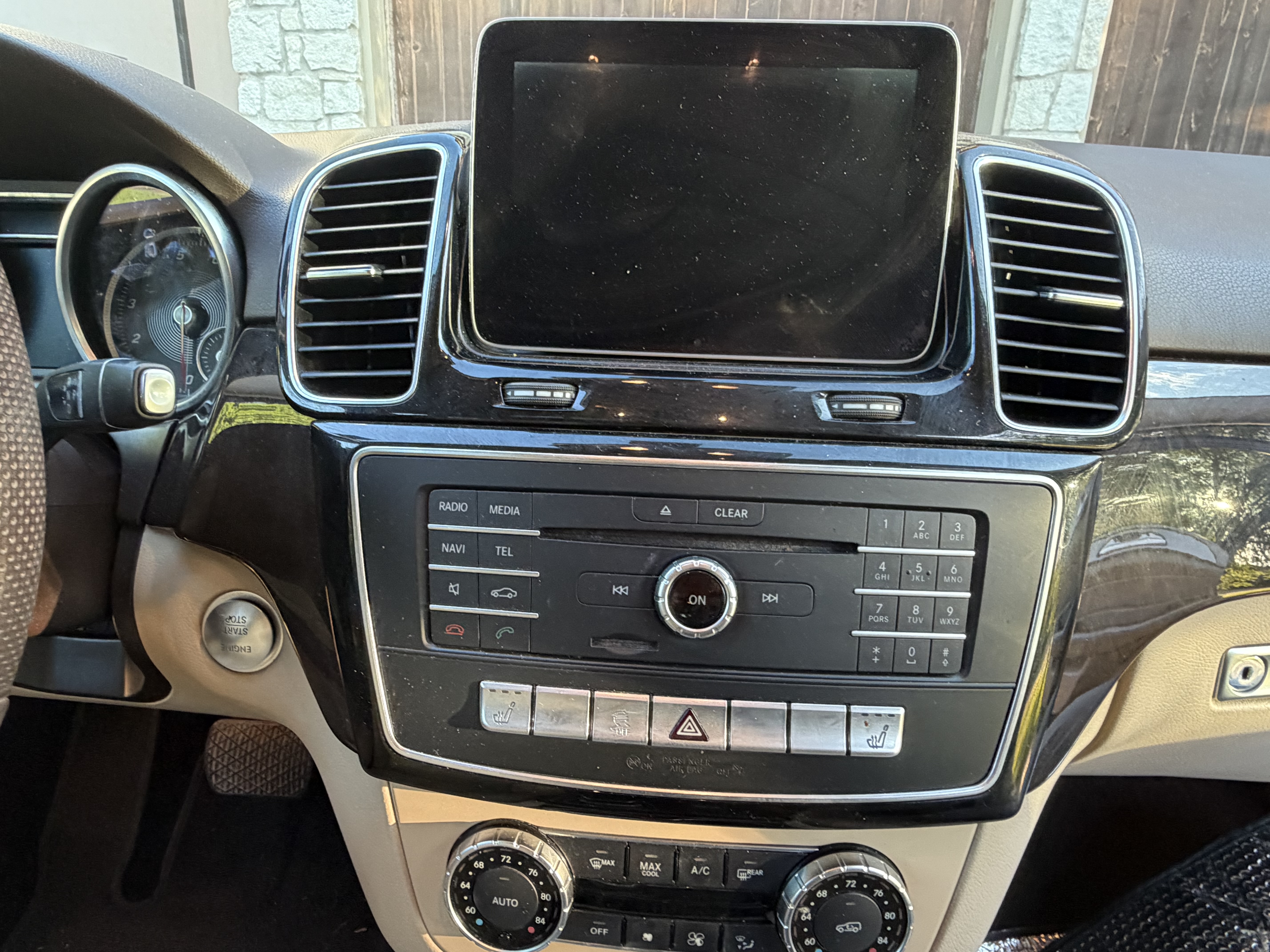 Used 2017 Mercedes-Benz GLE 350 4MATIC image 9