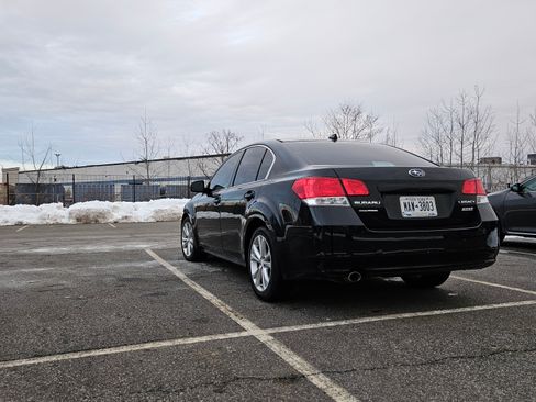 Used 2014 Subaru Legacy 2.5i Premium image 10