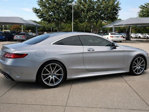 Used 2018 Mercedes-Benz S 560 S 560 4MATIC Coupe 2D image 6