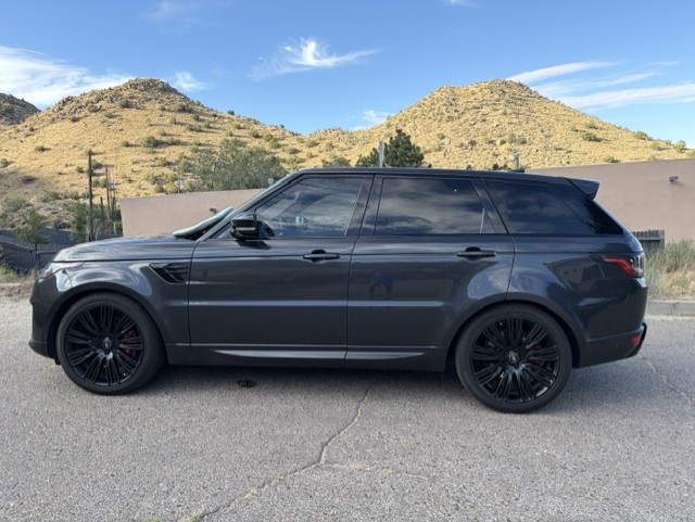 Used 2019 Land Rover Range Rover Sport Supercharged AWD/4WD image 2