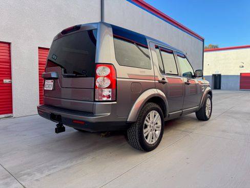Used 2011 Land Rover LR4 HSE image 13