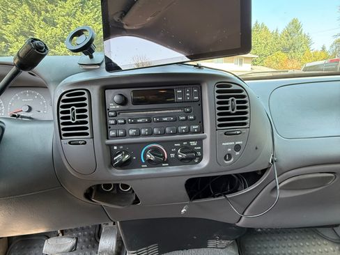 Used 2001 Ford F150 2WD SuperCab image 21