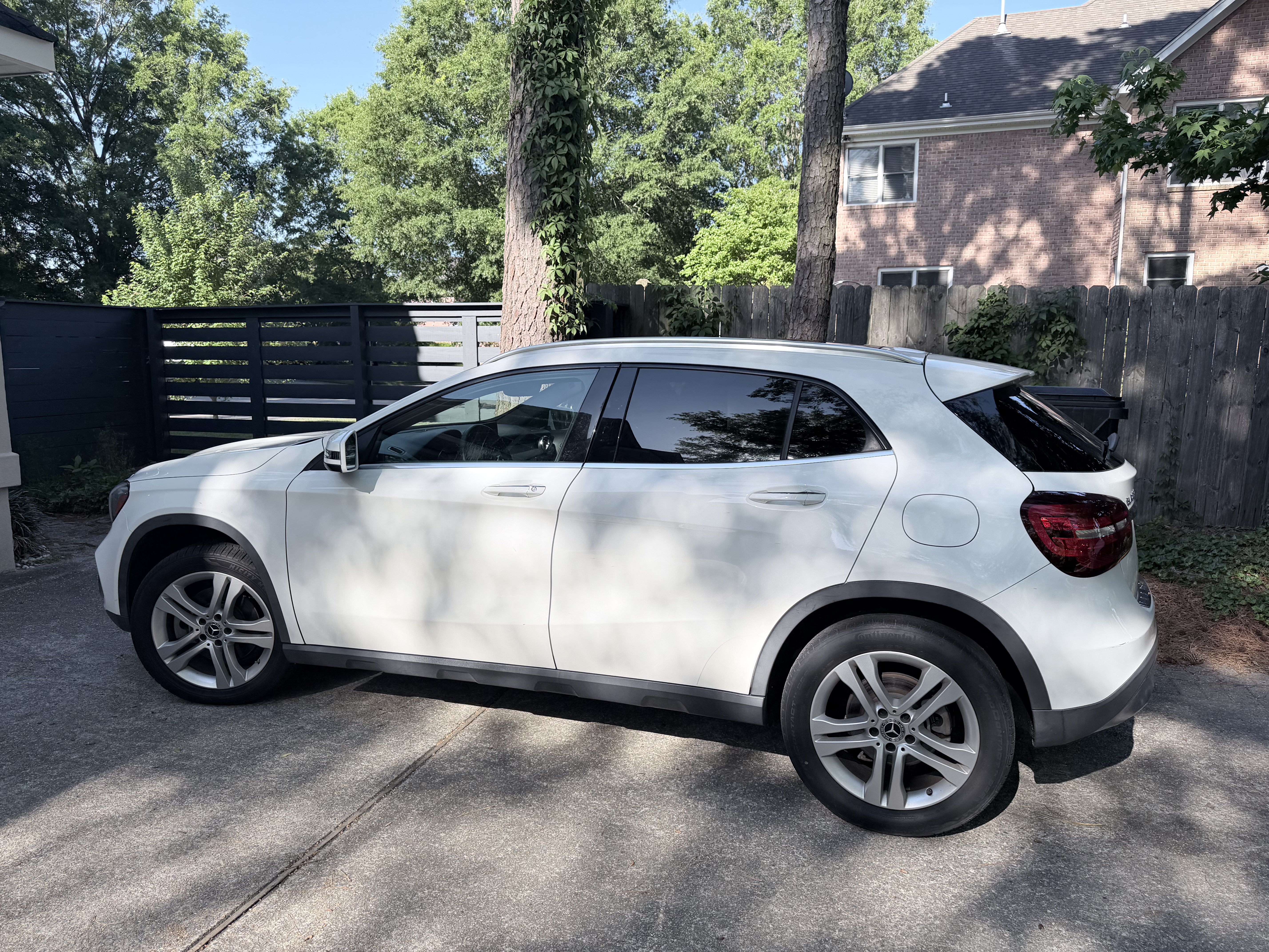 Used 2020 Mercedes-Benz GLA 250 4MATIC image 5