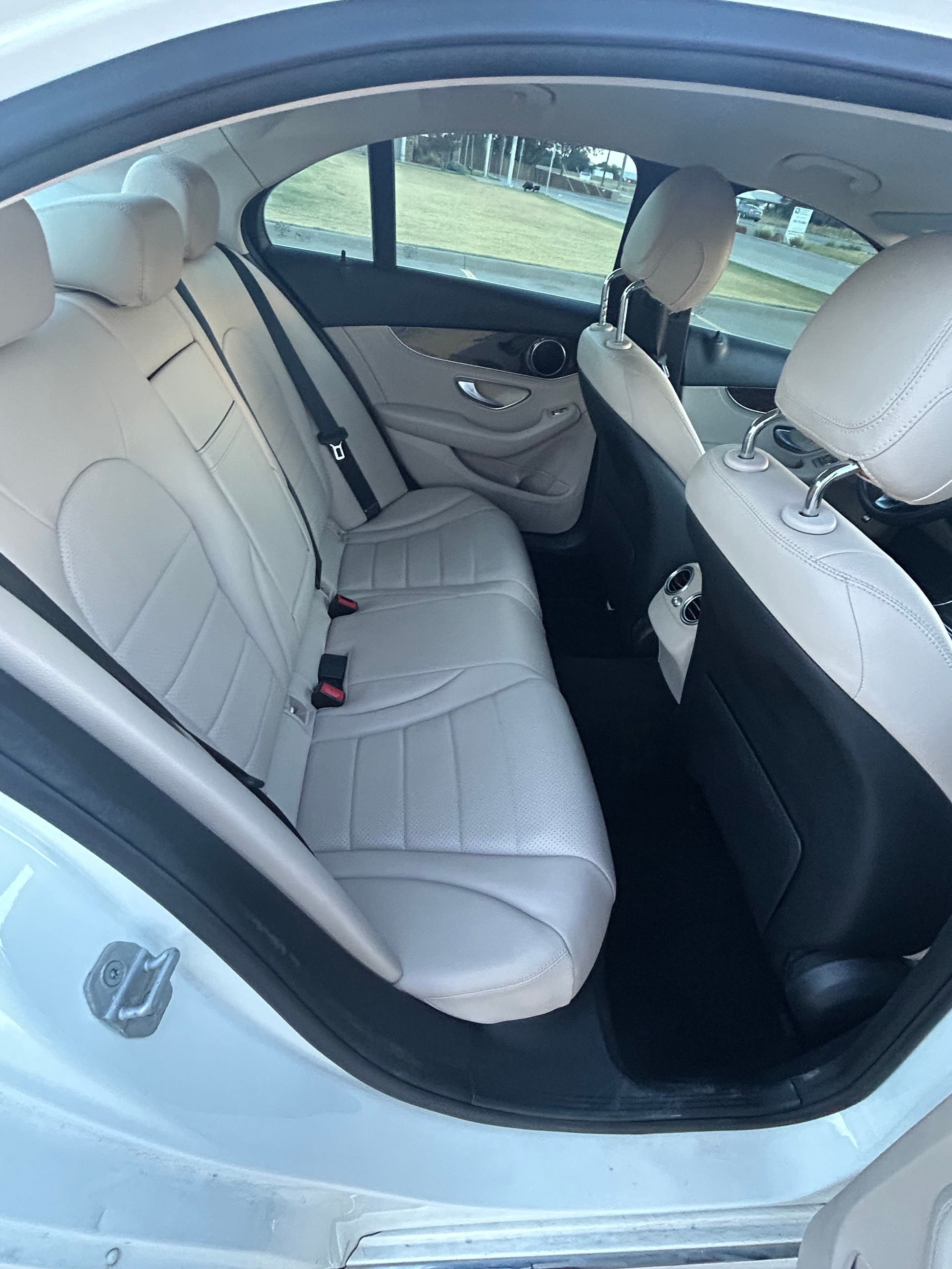 Used 2016 Mercedes-Benz C 300 Sedan w/ Premium 1 Package image 19