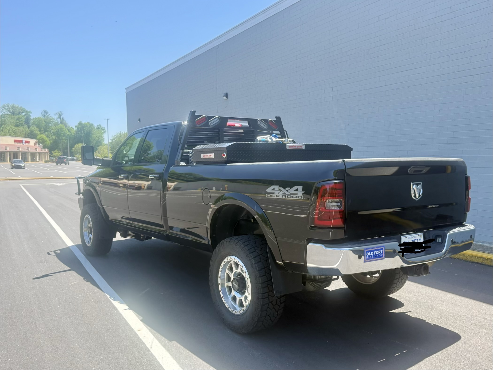 Used 2017 RAM 2500 Big Horn AWD/4WD image 4