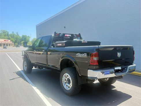 Used 2017 RAM 2500 Big Horn image 4