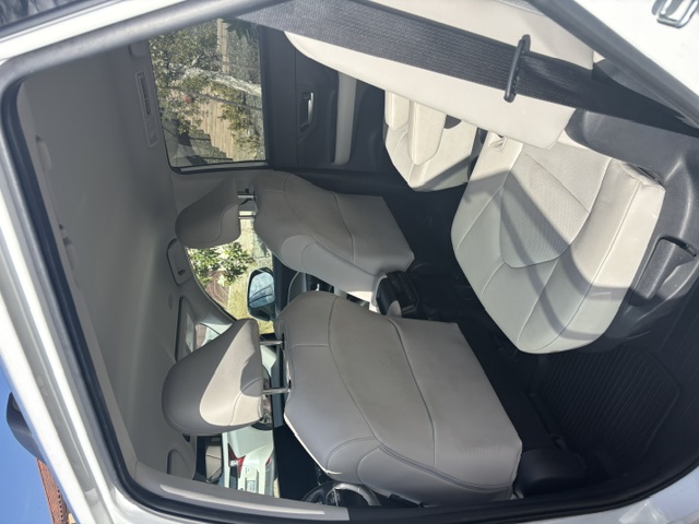 Used 2024 Toyota Grand Highlander XLE FWD image 6
