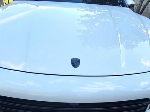 Used 2021 Porsche Cayenne image 4