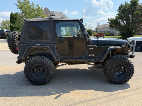 Used 1999 Jeep Wrangler Sport AWD/4WD image 11