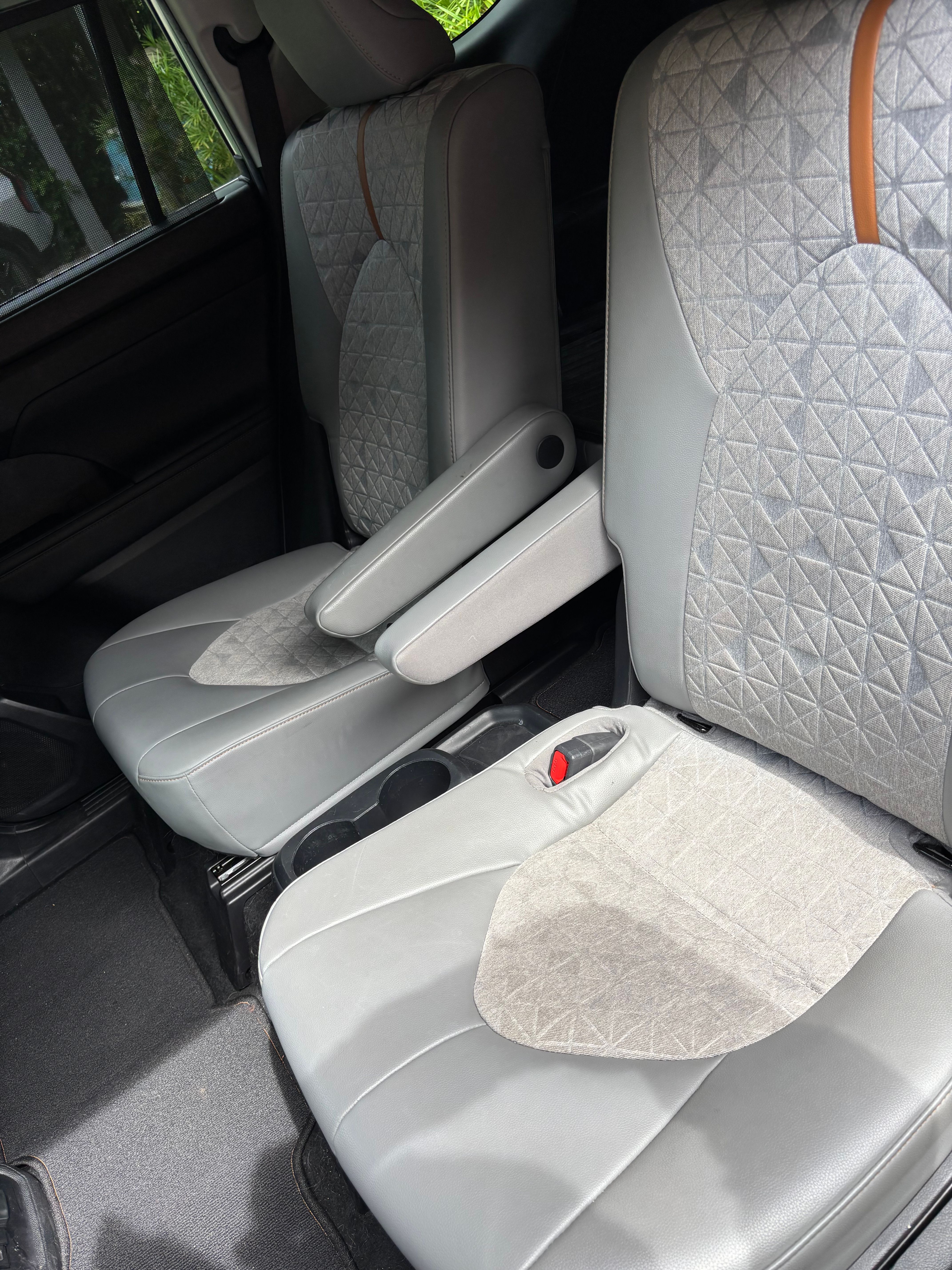 Used 2022 Toyota Highlander Bronze Edition AWD/4WD image 10