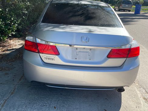 Used 2013 Honda Accord LX image 4