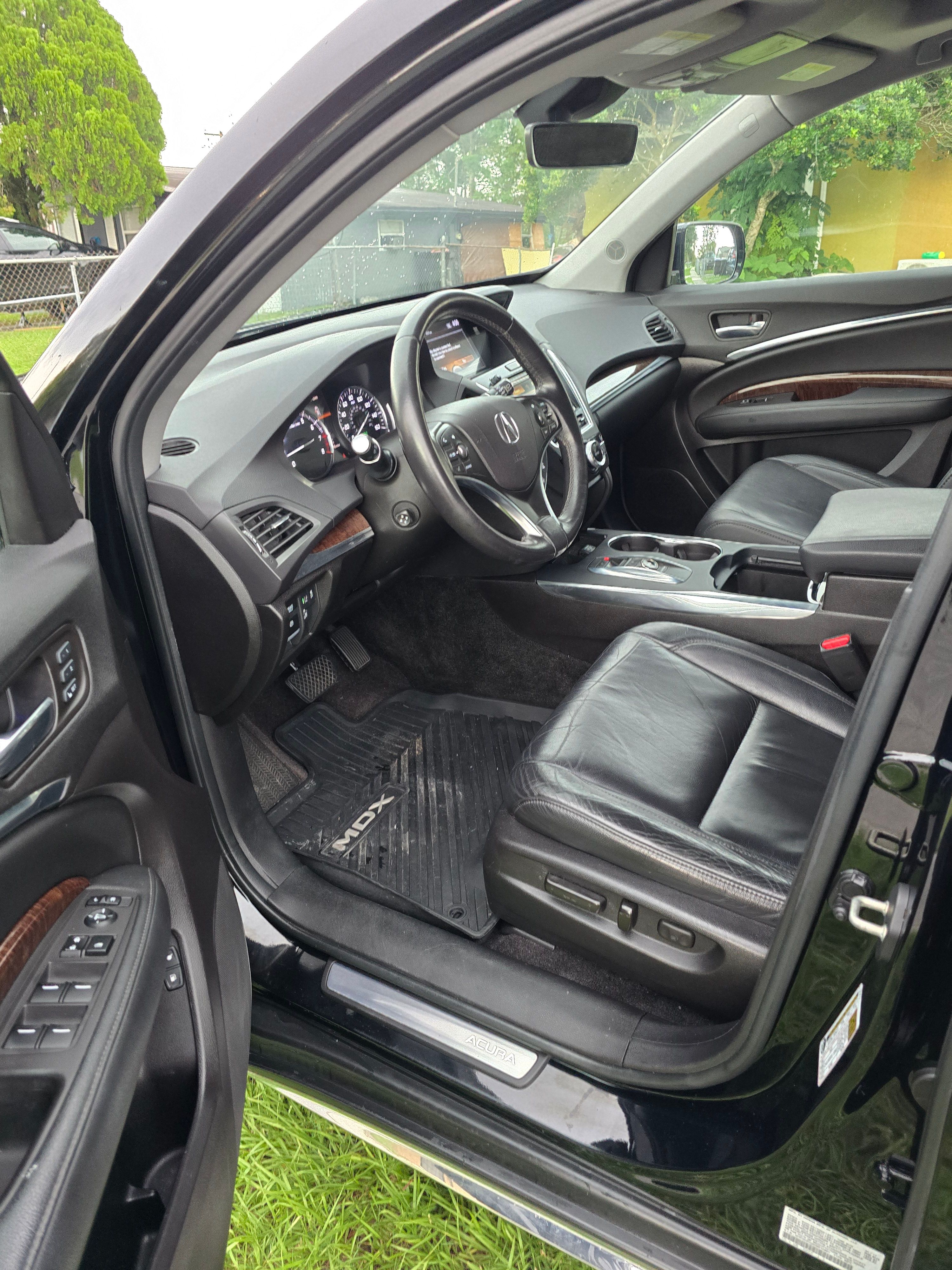 Used 2017 Acura MDX FWD image 9