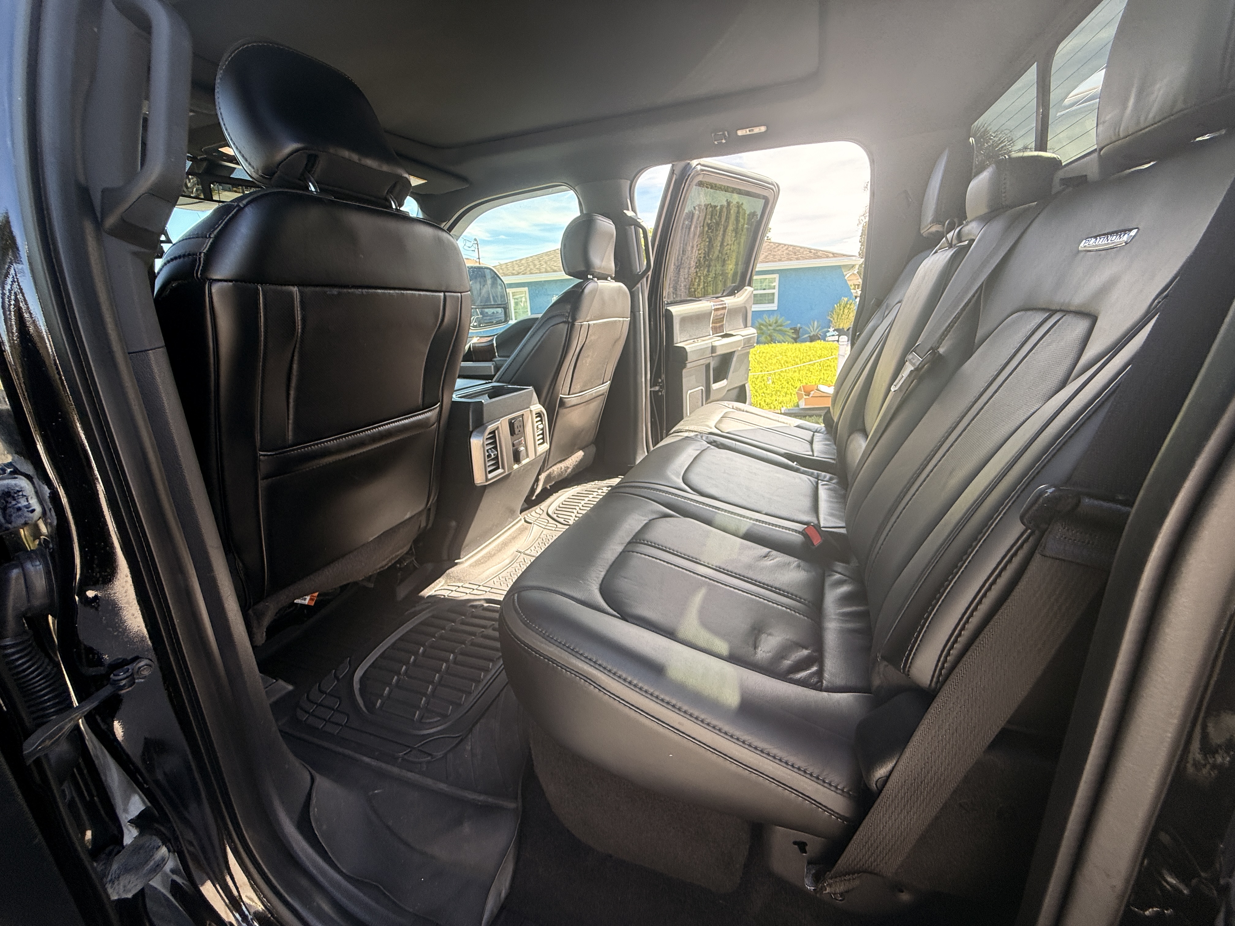 Used 2017 Ford F250 Platinum AWD/4WD image 10