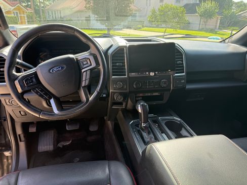 Used 2016 Ford F150 XLT w/ Equipment Group 302A Luxury AWD/4WD image 6