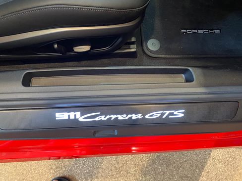 Used 2026 Porsche 911 GTS image 27