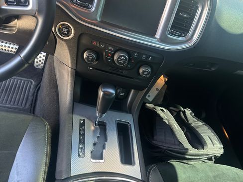 Used 2011 Dodge Charger R/T RWD image 24