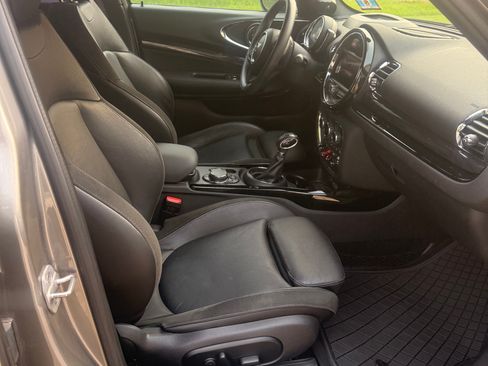 Used 2018 MINI Cooper Clubman S FWD image 8