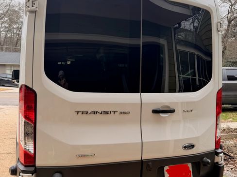 Used 2015 Ford Transit 350 XLT image 4