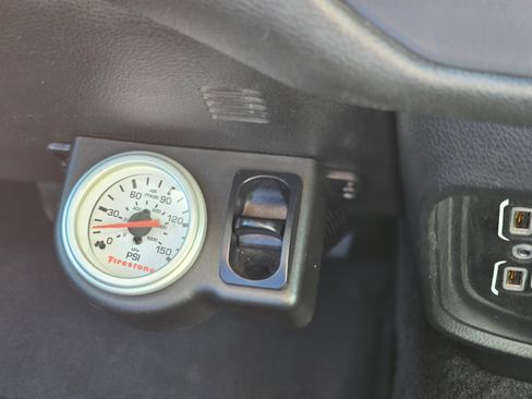 Used 2020 RAM 1500 Big Horn AWD/4WD image 16