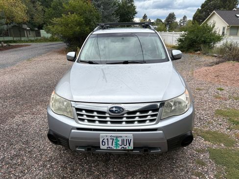 Used 2013 Subaru Forester 2.5X Premium image 5