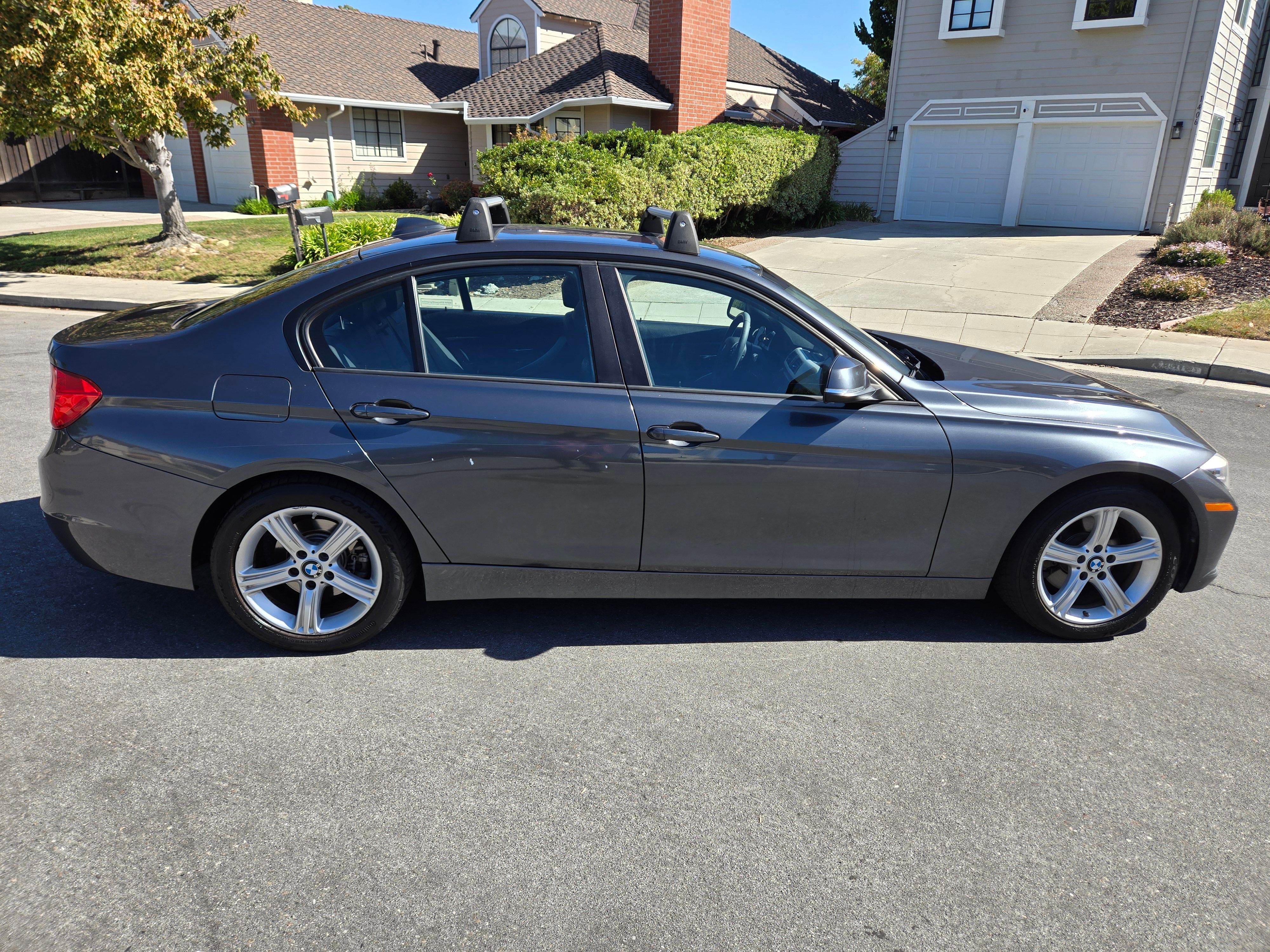 Used 2013 BMW 328i Sedan RWD image 9