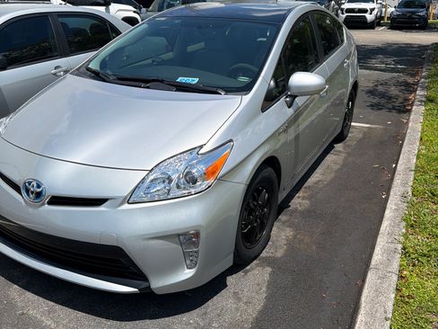 Used 2012 Toyota Prius Three FWD image 14
