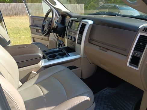Used 2010 Dodge Ram 1500 Truck SLT w/ Big Horn Regional Pkg image 16