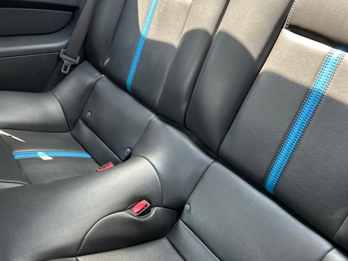 Used 2010 Ford Mustang GT image 9