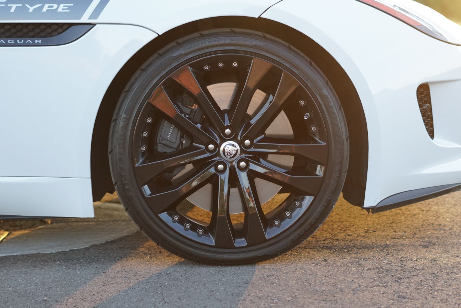 Used 2014 Jaguar F-TYPE S RWD image 16