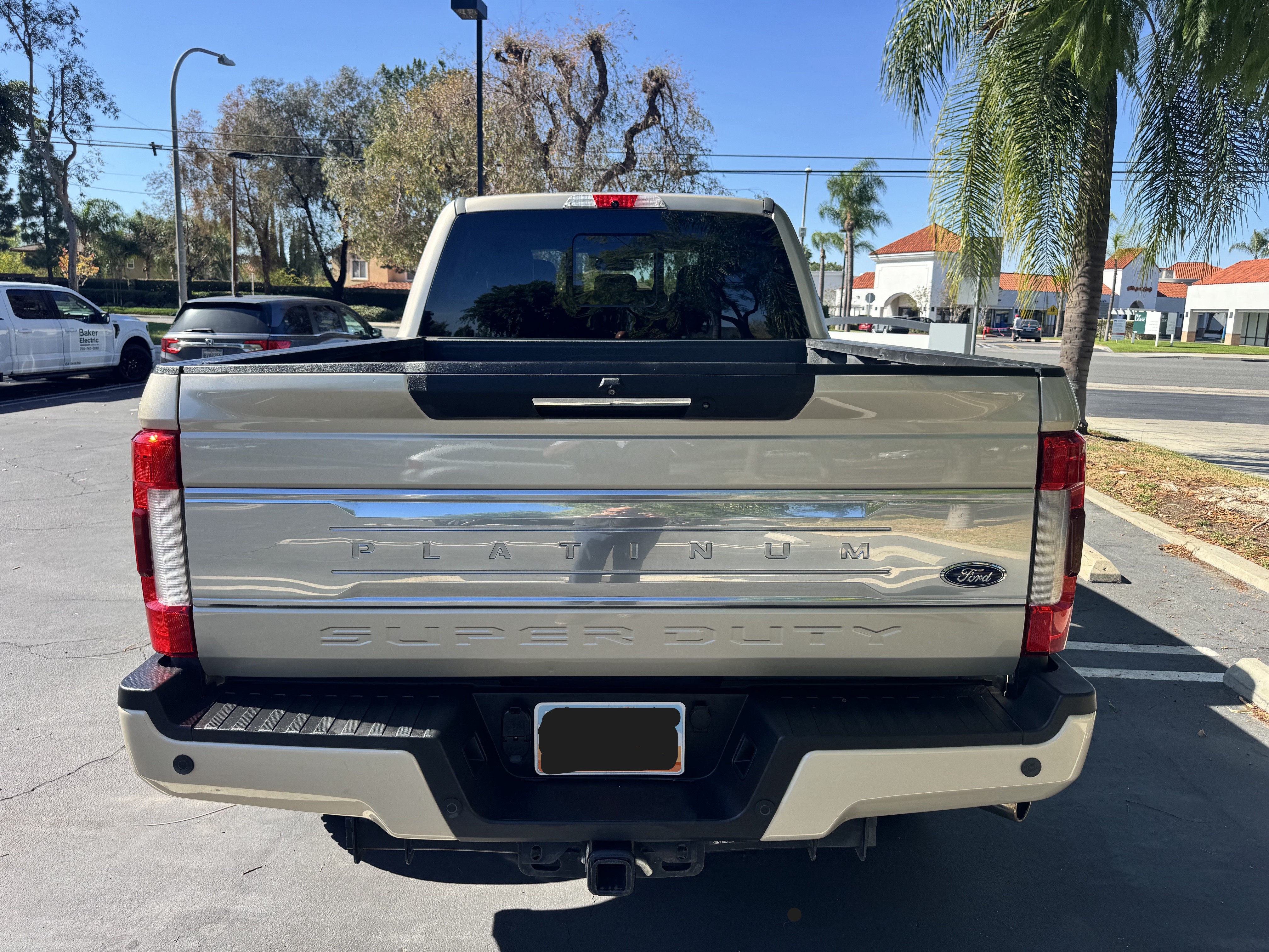 Used 2018 Ford F250 Platinum w/ Platinum Ultimate Package AWD/4WD image 20
