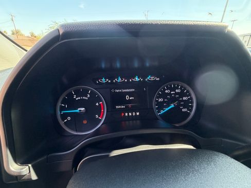 Used 2021 Ford F350 XLT w/ XLT Premium Package AWD/4WD image 13
