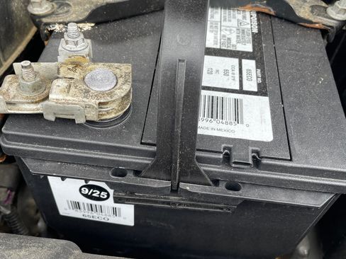 Used 2019 Ford Explorer Limited w/ Ford Safe & Smart Package image 14