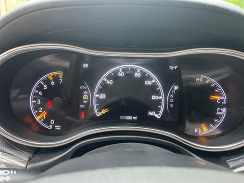 Used 2014 Jeep Grand Cherokee Overland AWD/4WD image 8
