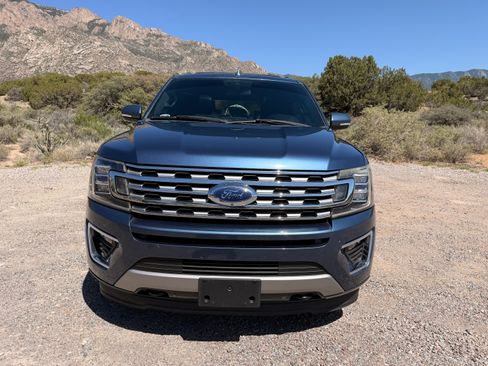 Used 2018 Ford Expedition Max Limited w/ Equipment Group 302A AWD/4WD image 4
