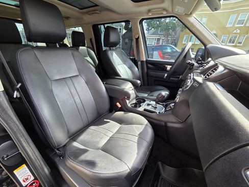 Used 2013 Land Rover LR4 HSE image 10