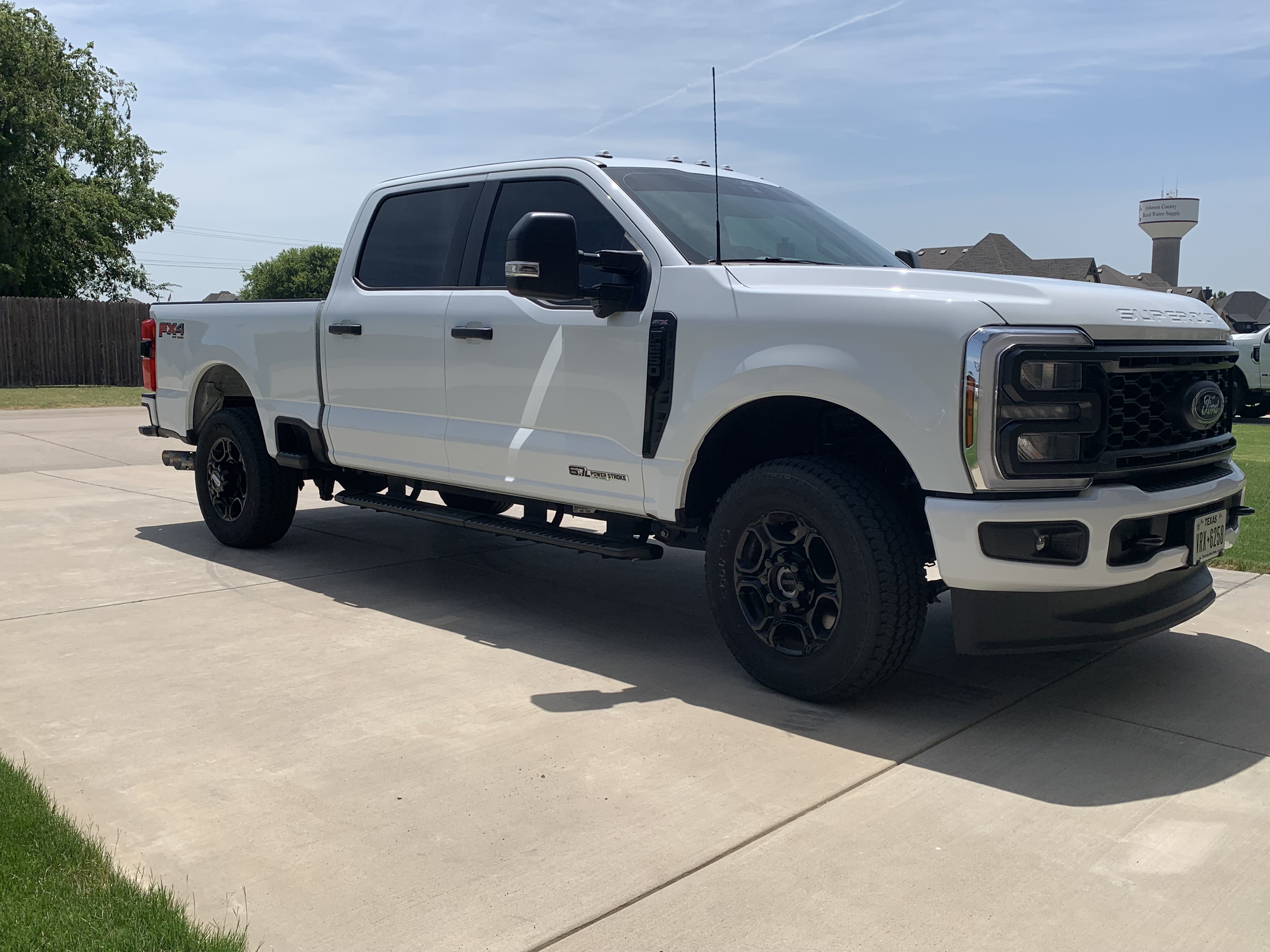 Used 2025 Ford F250 XL w/ STX Appearance Package AWD/4WD image 9