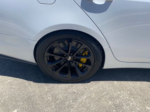 Used 2016 Cadillac CTS V w/ Carbon Fiber Package image 6