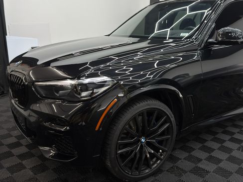 Used 2022 BMW X5 M50i w/ Premium Package AWD/4WD image 5