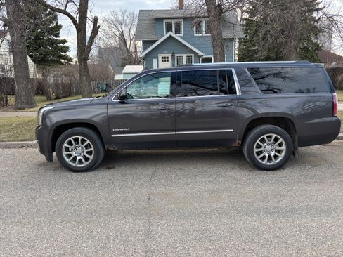 Used 2016 GMC Yukon XL Denali w/ Open Road Package image 1
